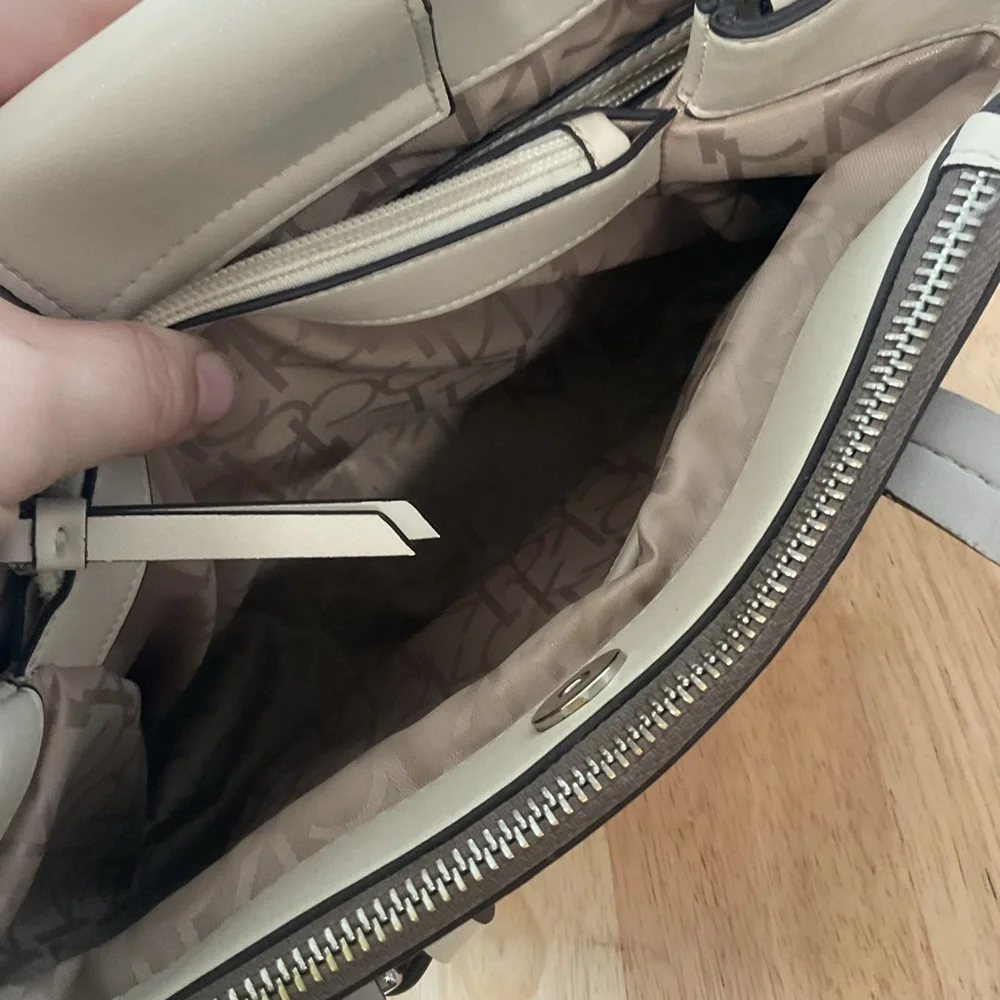Calvin Klein Hadley Triple Compartment Small Tote Shoulder Med Purse Logo Cream